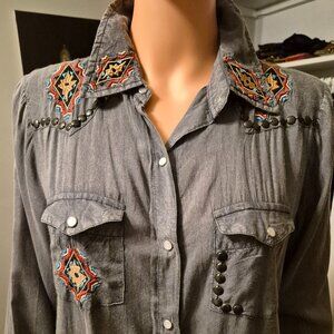 SCULLY - Western Navajo Shirt Dress.  Size Small.  Grey with embroidery designs